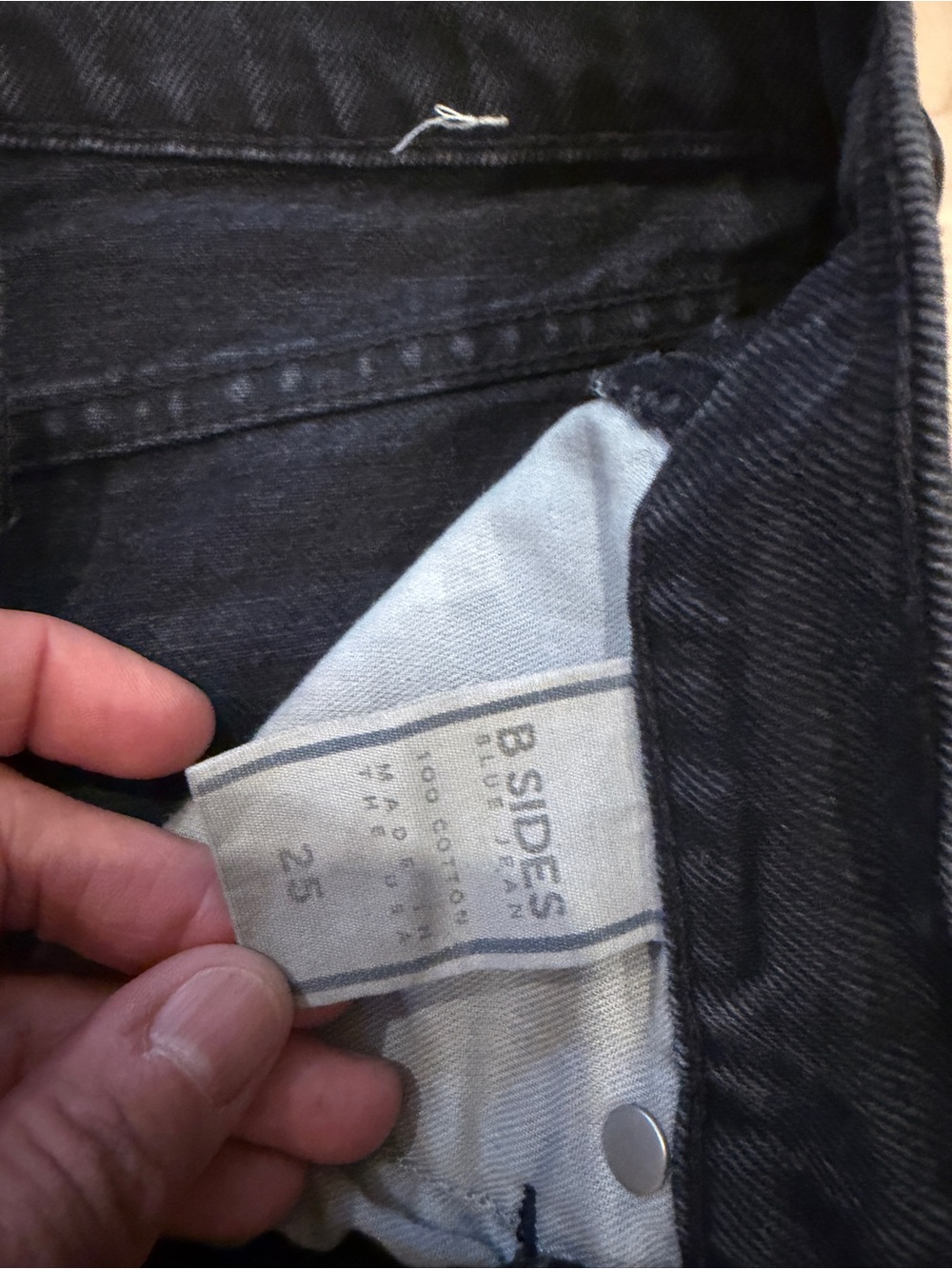 B sides jeans